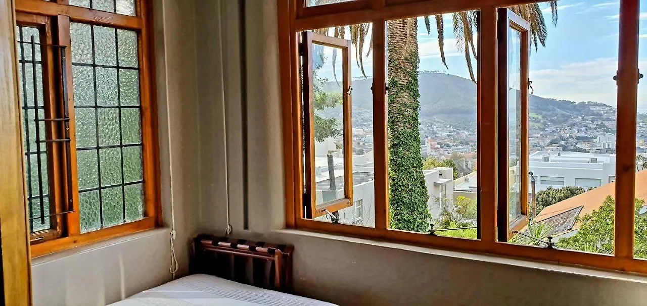 Guest house Redbourne Hilldrop Guesthouse B&B Cape Town